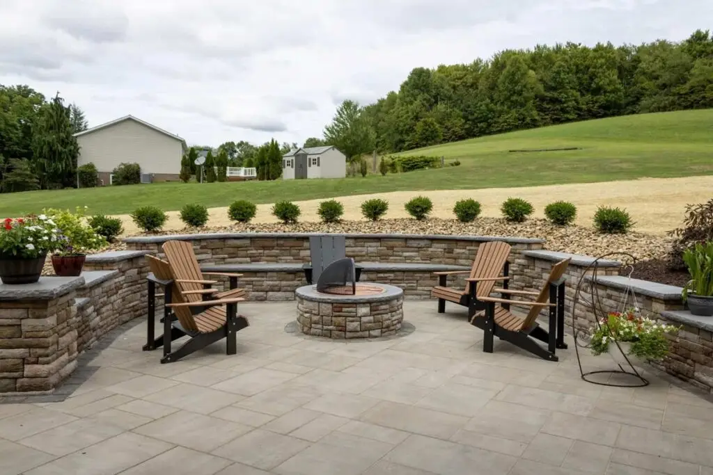 How Retaining Walls Can Improve Drainage and Prevent Erosion in Zelienople Landscapes 3